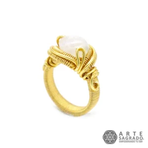 Anillo de Chapa de Oro con Alambrismo Egipcio en varios cuarzos