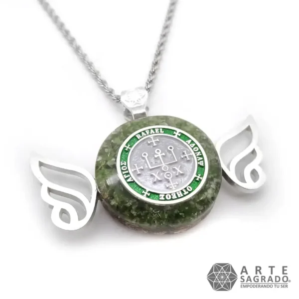 Collar mini orgón Arcángel Rafael en Plata 0.925 con cuarzo Aventurina Verde por Arte Sagrado