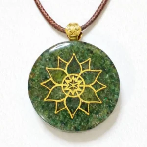 Collar Orgón Flor Anahata Chakra con Jade Imperial, Ágata Musgosa y Cuarzo Verde