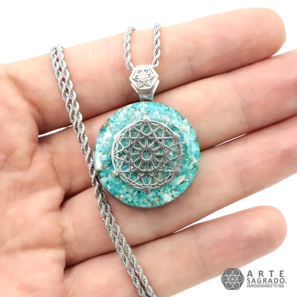 Collar-Mini-Orgon-Rueda-de-la-Vida-en-Plata-0.925-con-Turquesa